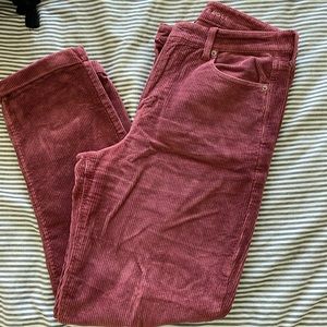 American Eagle mom jeans